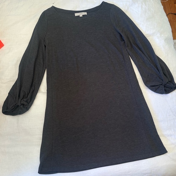 LOFT Dresses & Skirts - LOFT Gray Long Sleeve Dress Size Medium
